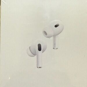 Wireless EarPods with Magnetic Charging Case
